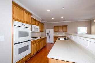 13633 Coram Pl in Charlotte, NC - Foto de edificio - Building Photo