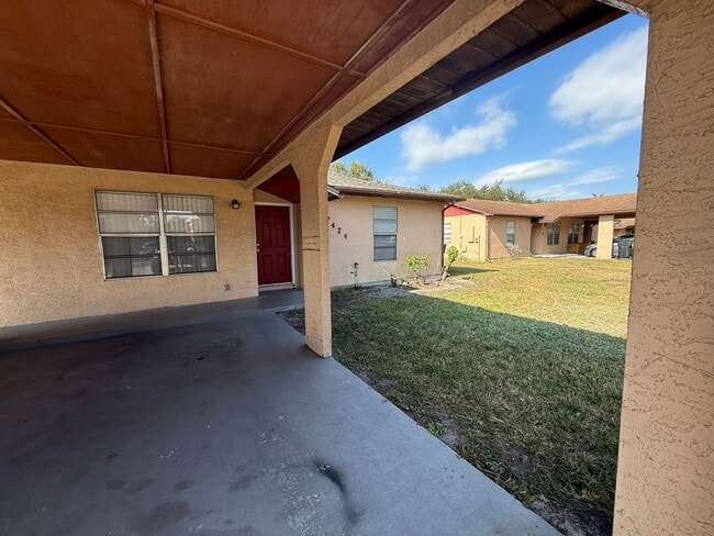 7424 Golden Glenn Ct in Orlando, FL - Building Photo - Building Photo