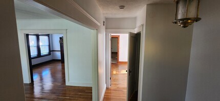 14 Hurlcroft Ave, Unit 1 in Boston, MA - Building Photo - Building Photo