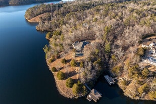 Hillhouse Condos in Tuscaloosa, AL - Building Photo