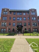 1717 W North Shore Ave, Unit 2G in Chicago, IL - Building Photo