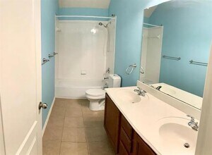 1928 Michelle Creek Dr in Little Elm, TX - Building Photo - Building Photo