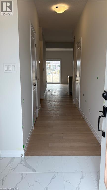 240 Green Gate Blvd in Cambridge, ON - Building Photo - Building Photo