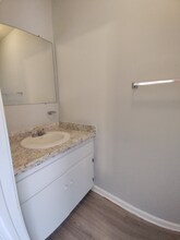 9 Fonda Dr in Lynchburg, VA - Foto de edificio - Building Photo