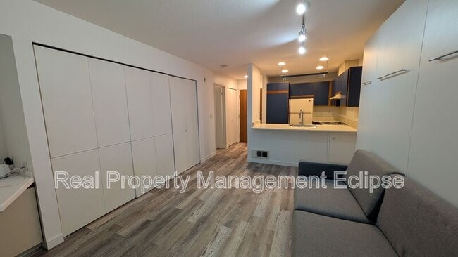 property at 211 Summit Ave E