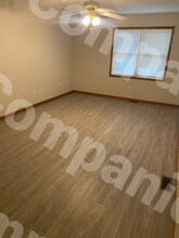 101 Maple St in Ogden, IL - Building Photo - Building Photo