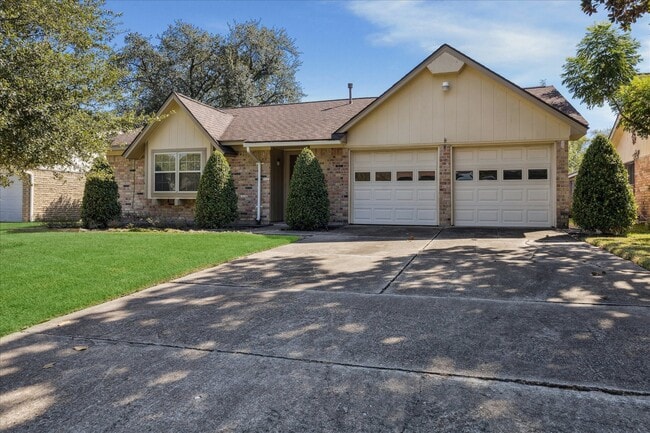 9631 Philmont Dr in Houston, TX - Building Photo - Building Photo
