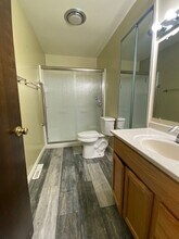 2204 Clover Ln in Champaign, IL - Building Photo - Building Photo