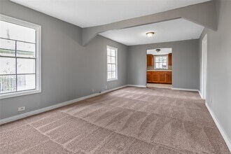 7214 W Knoll St in Houston, TX - Building Photo - Building Photo