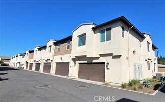 45 Aria St in South El Monte, CA - Building Photo