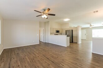 10029 E Moonstruck Way in Tucson, AZ - Building Photo - Building Photo