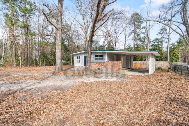 379 Curtis Dr in Sumter, SC - Building Photo - Building Photo