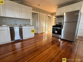 135 Nonantum St, Unit T in Boston, MA - Building Photo