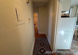 11 Barrows St, Unit 3A in Boston, MA - Building Photo - Building Photo