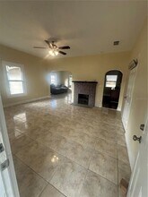 738 N Dean Rd in Orlando, FL - Building Photo - Building Photo