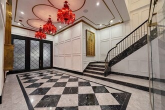 28 N Saginaw St in Pontiac, MI - Building Photo - Building Photo