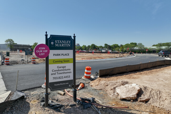 Park Place in Herndon, VA - Building Photo - Building Photo