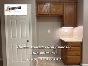 1933 Cielito Dr in Modesto, CA - Building Photo - Building Photo