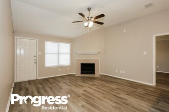 841 Beaver Creek Dr in Burleson, TX - Building Photo - Building Photo