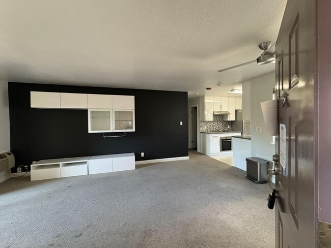 property at 2250 Monroe St