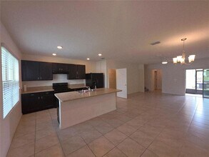 1888 Katz Crossing Dr in Kissimmee, FL - Foto de edificio - Building Photo