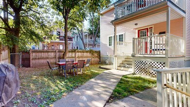 23 Jay St, Unit D in Cambridge, MA - Foto de edificio - Building Photo