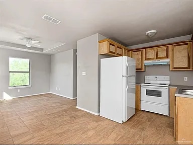 2416 E Rogers Rd in Edinburg, TX - Building Photo - Building Photo