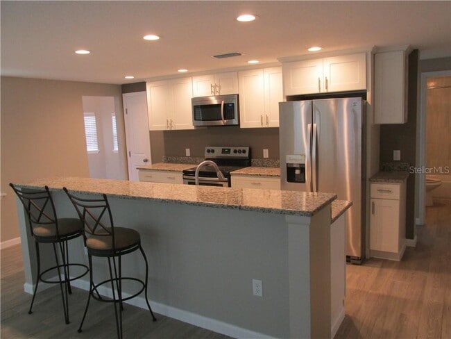 23112 Central Ave in Port Charlotte, FL - Building Photo - Building Photo