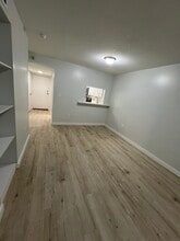 11301 SW 200th St, Unit 205 in Miami, FL - Building Photo - Building Photo