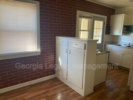 21 Andrews Ct in Toccoa, GA - Building Photo