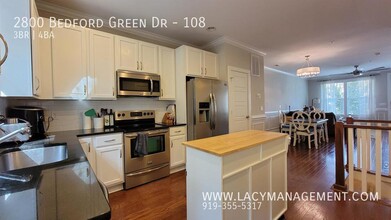 2800 Bedford Green Dr-Unit -3305 in Raleigh, NC - Building Photo - Building Photo