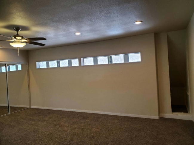 766 S Grade Rd in Alpine, CA - Building Photo - Building Photo