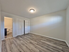 Herschel Street Apartments in Jacksonville, FL - Building Photo - Building Photo