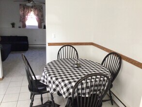 429 Lafayette Ave, Unit B in Catonsville, MD - Building Photo - Building Photo