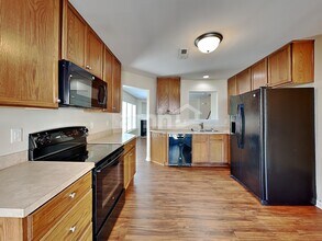 1419 Infinity Ln in Raleigh, NC - Building Photo - Building Photo