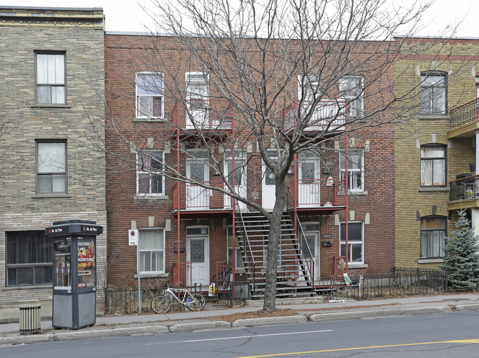 6067-6077 du Parc in Montréal, QC - Building Photo