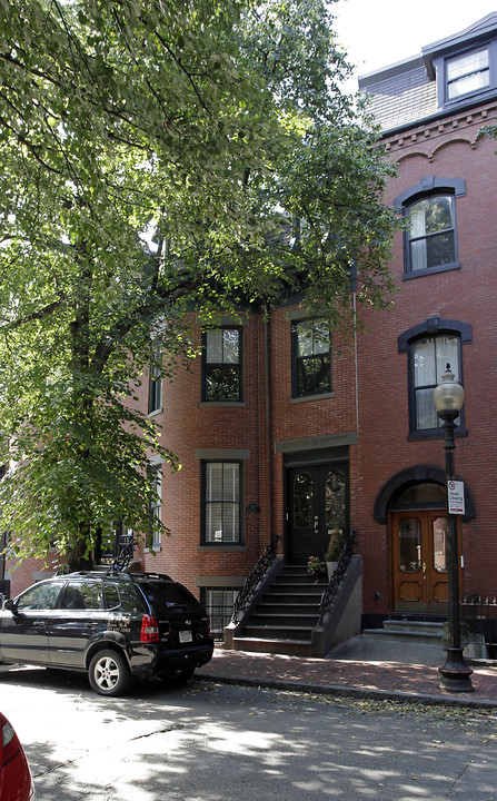 20 Dwight St in Boston, MA - Building Photo
