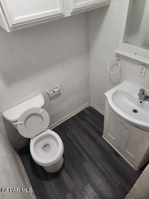 247 Carnes Rd in El Paso, TX - Building Photo