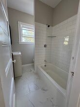 905 Roosevelt Ave, Unit 2 in Pawtucket, RI - Building Photo - Building Photo