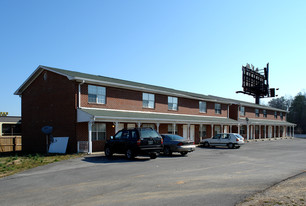 201 NW James Asbury Dr Apartments