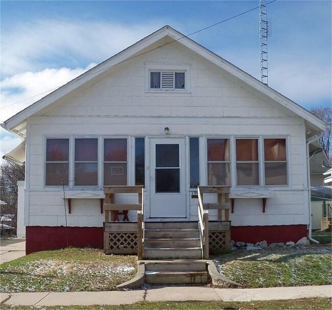 1909 11th Ave S in Fort Dodge, IA - Foto de edificio - Building Photo