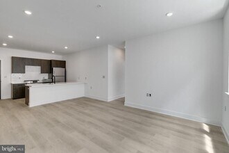 3045 Richmond St in Philadelphia, PA - Building Photo - Building Photo