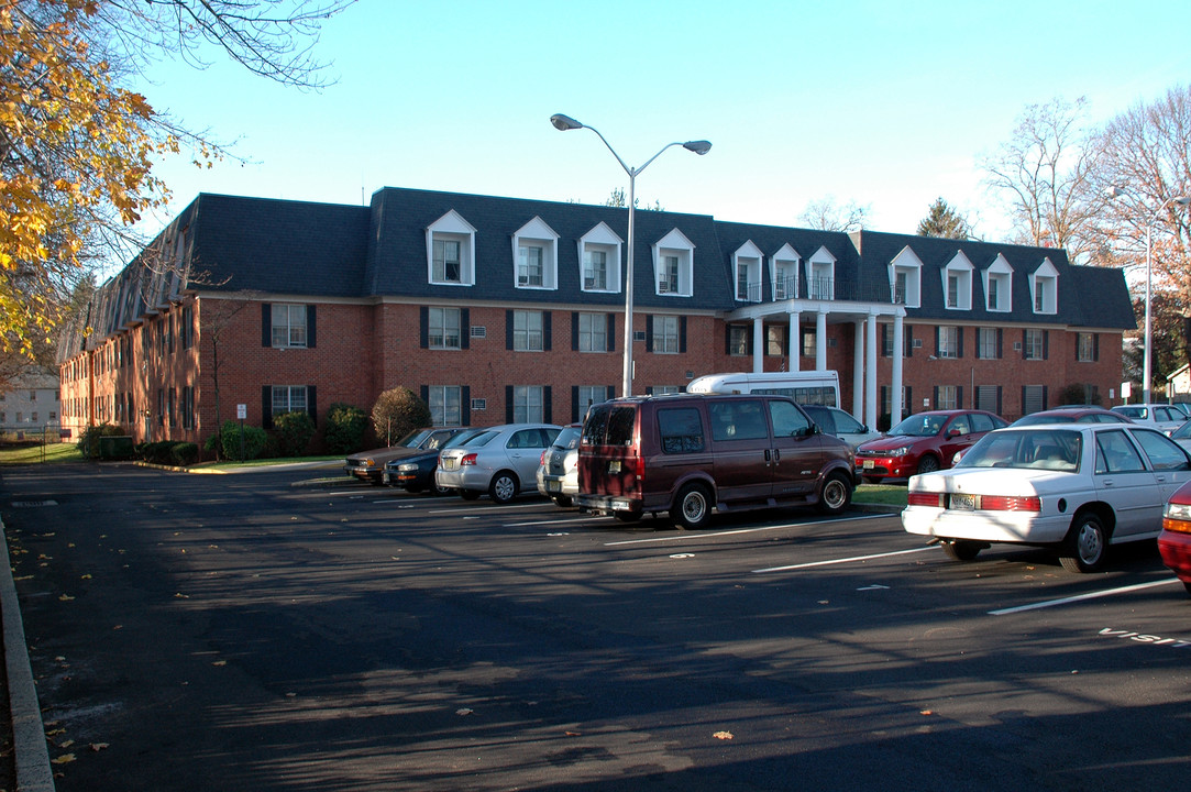 Maplewood Senior Citizens Apartments in Maplewood, NJ - Building Photo