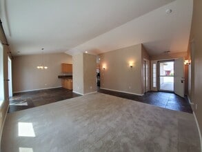 1709 W 30th Ave in Kennewick, WA - Building Photo - Building Photo