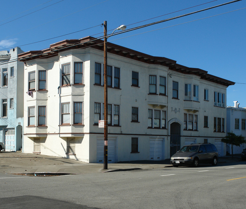 101 Cabrillo St in San Francisco, CA - Building Photo