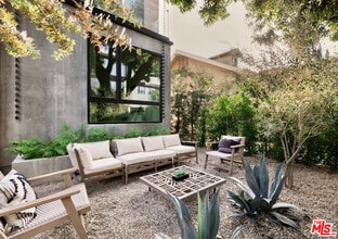 9064 Harland Ave in West Hollywood, CA - Building Photo - Building Photo