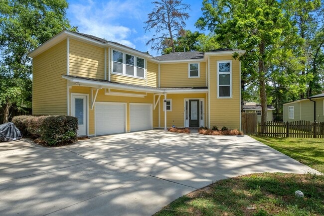 718 Truett Dr in Tallahassee, FL - Building Photo - Building Photo