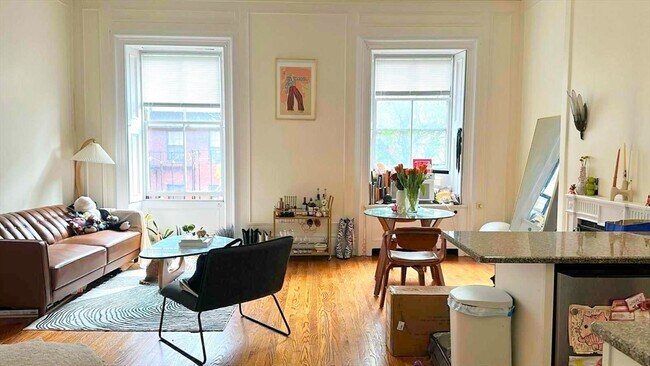 107 Beacon St