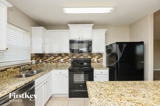 6000 Spring Ranch Dr in Fort Worth, TX - Foto de edificio - Building Photo