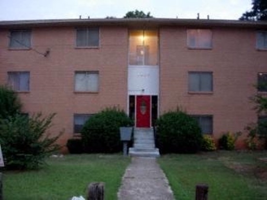 1437 Lucile Ave SW in Atlanta, GA - Building Photo - Building Photo